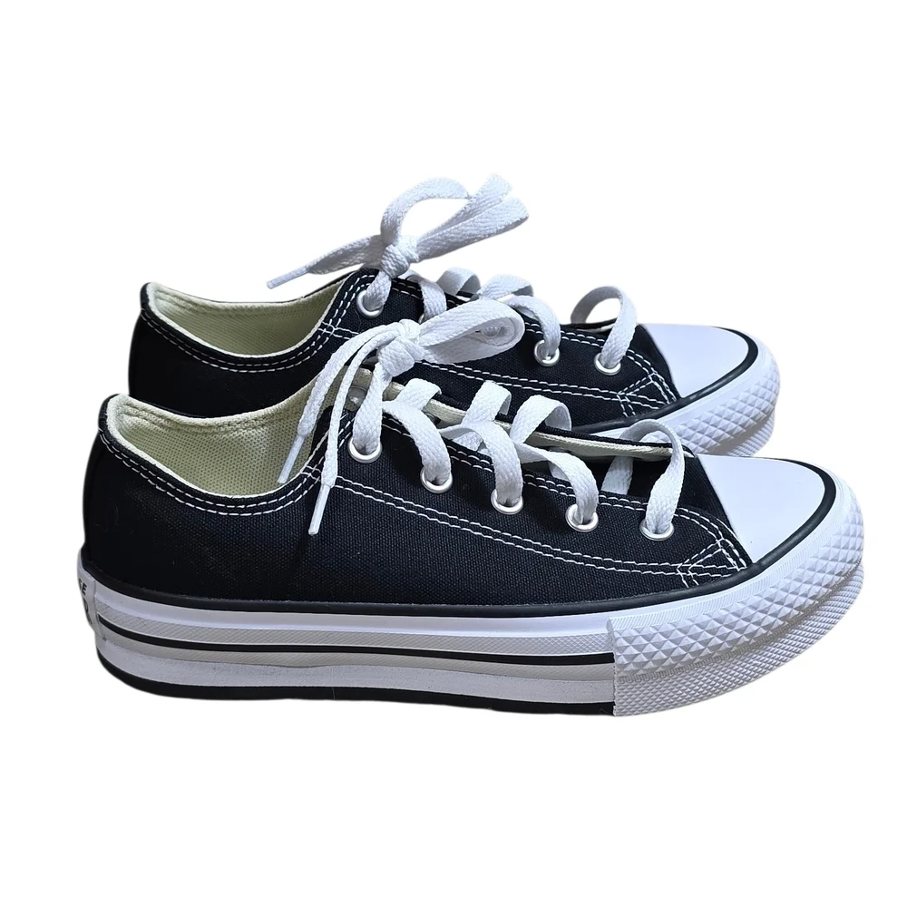Converse Chuck Taylor Allstar EVA Platform Youth Size 2 Casual Sneakers NWOT